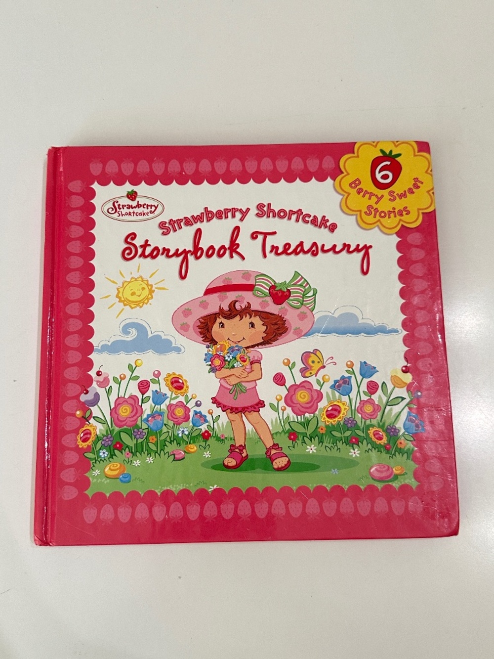 Vintage 2005 Strawberry Shortcake Storybook Treasury Hard Cover